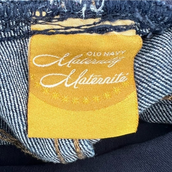 Old Navy Maternity Full Belly Coverage Cuffed Hem Capri Jeans Size 6 Women’s - Picture 2 of 5